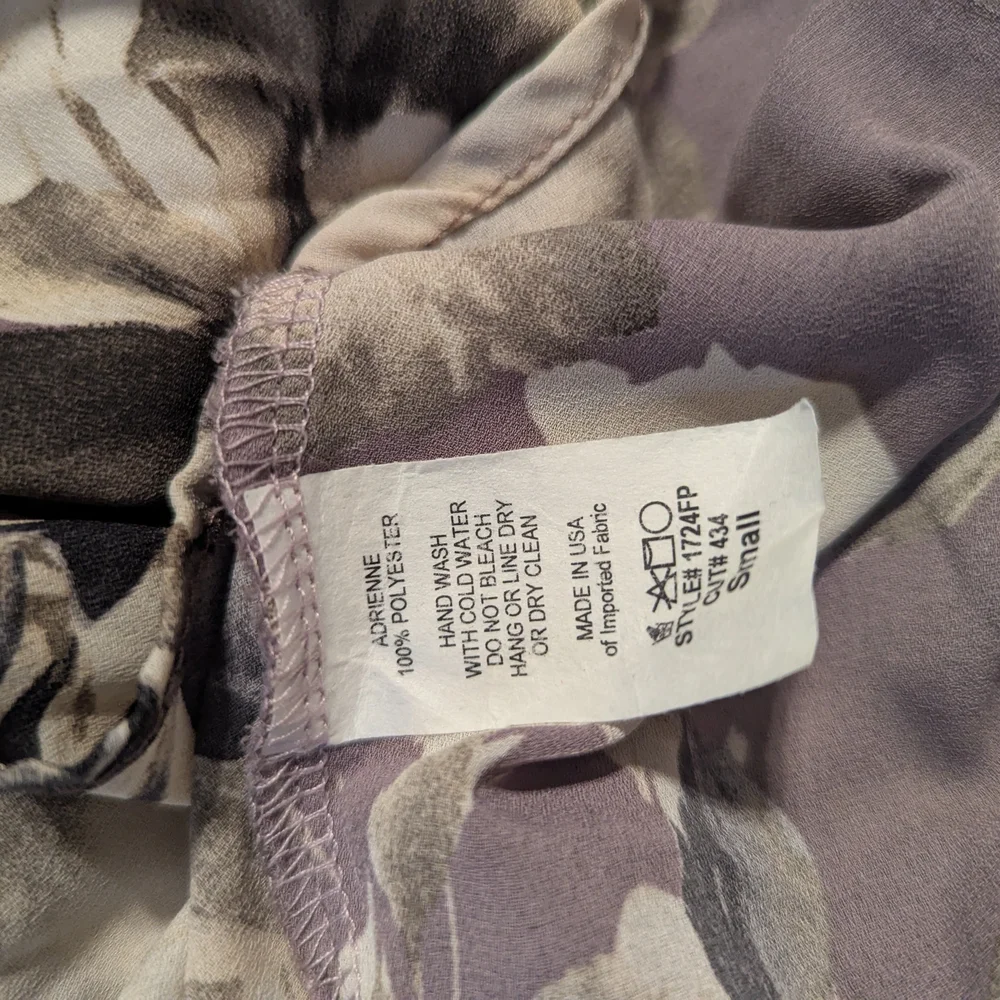 Adrienne Floral Kimono Open Top - Small - Picture 6 of 6